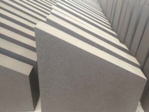Fused rebonded magnesia chrome brick