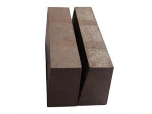 Semi rebonded magnesia chrome brick