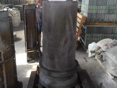 Silicon carbide brick