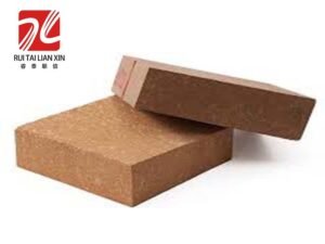 Magnesia-zirconium refractory fire bricks