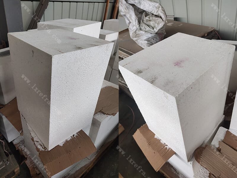 high-purity corundum bricks
