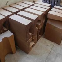 Magnesia brick